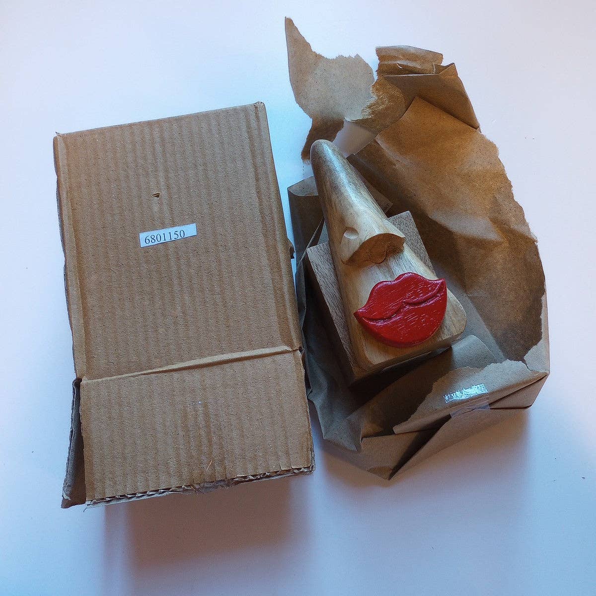 Ten Thousand Villages - Wholesale Eyewear Cases & Holders - Unisex - Kissy Face Eyeglass & Pencil Holder *4