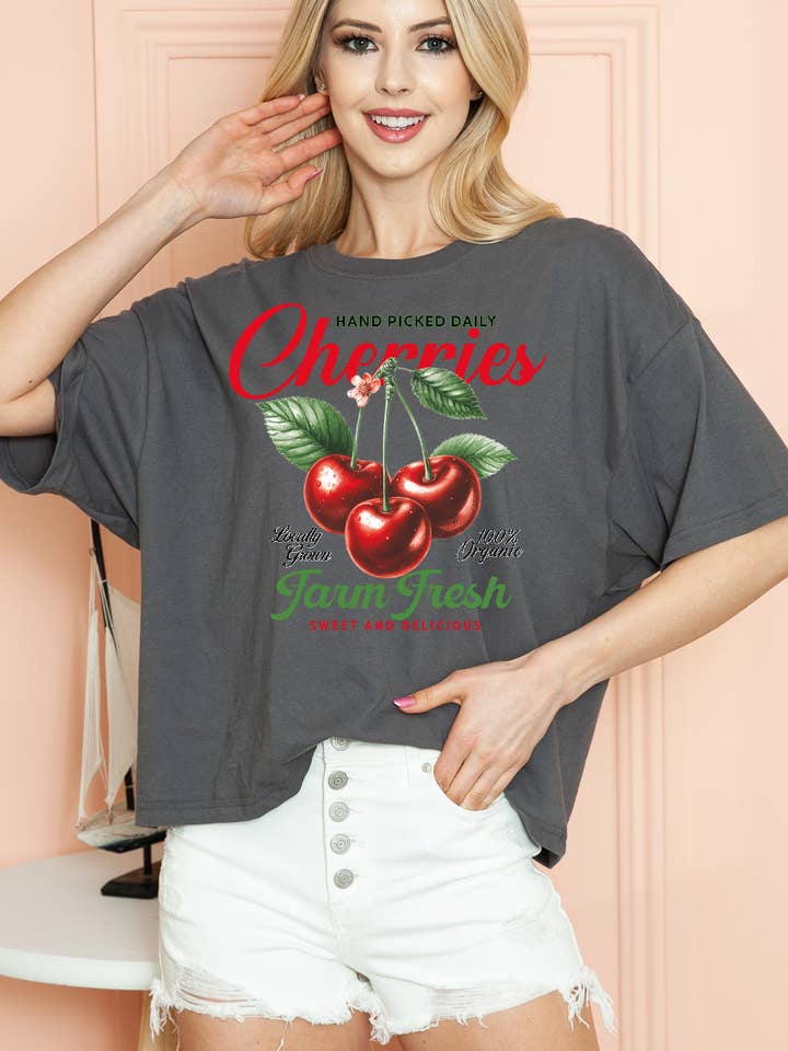 Top court BT2070 CT CHERRIES FARM FRESH pour la vente par BouTeeQue Closet