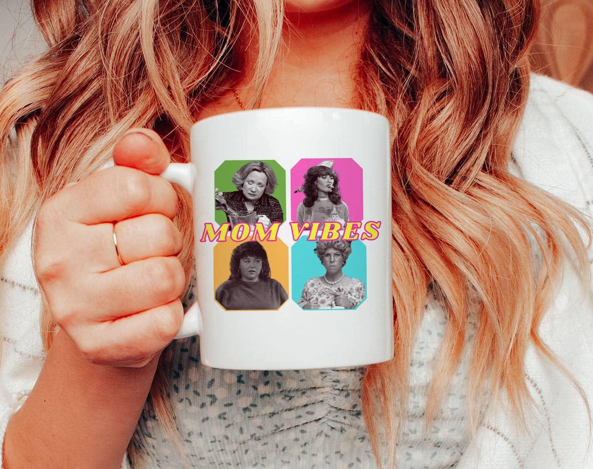 House Of Rodan – Großhandel Kaffeebecher – Mom Vibes 90's - Lustige Mama Muttertagskaffeetasse