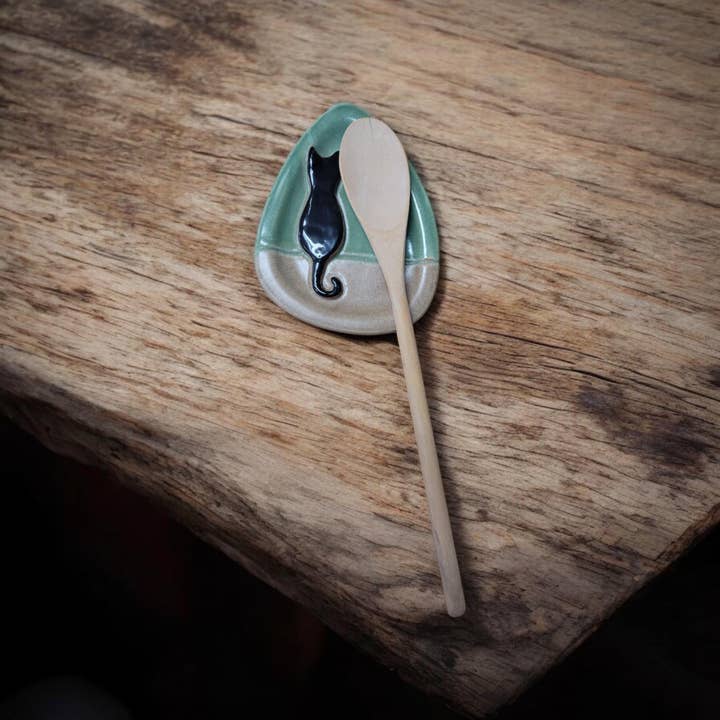 MudWorks Pottery - Wholesale Lepelsteun - Black Cat Spoon Rest3