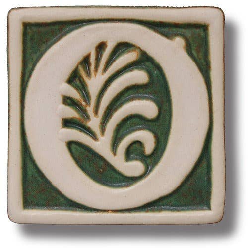 Bogstav O Tile, William Morris Style 4 x 4" for engroshandel hos Whistling Frog Tile Inc.