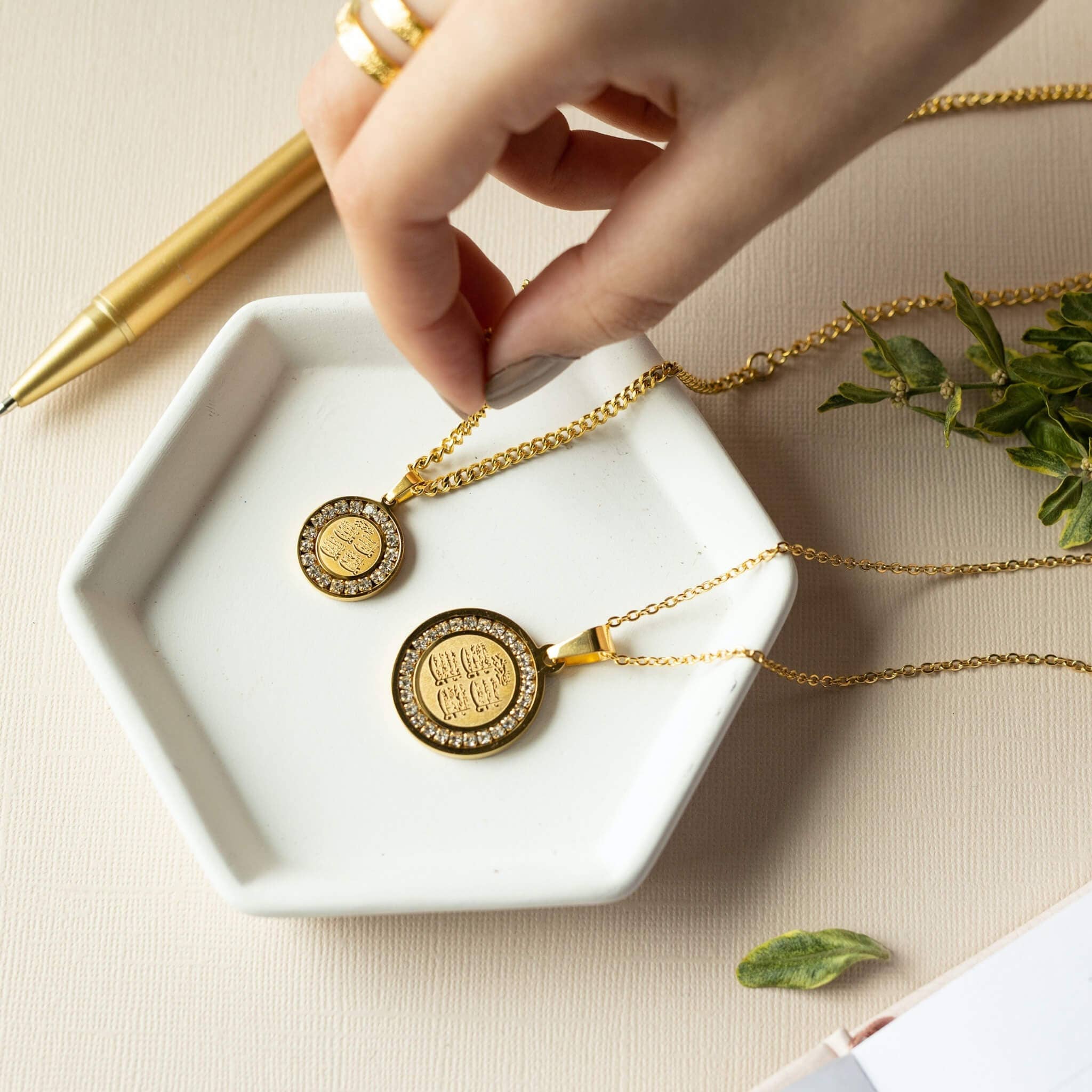 ZUDO - Wholesale Pendant/Charm Necklace - Mini 4 Qul Necklace2