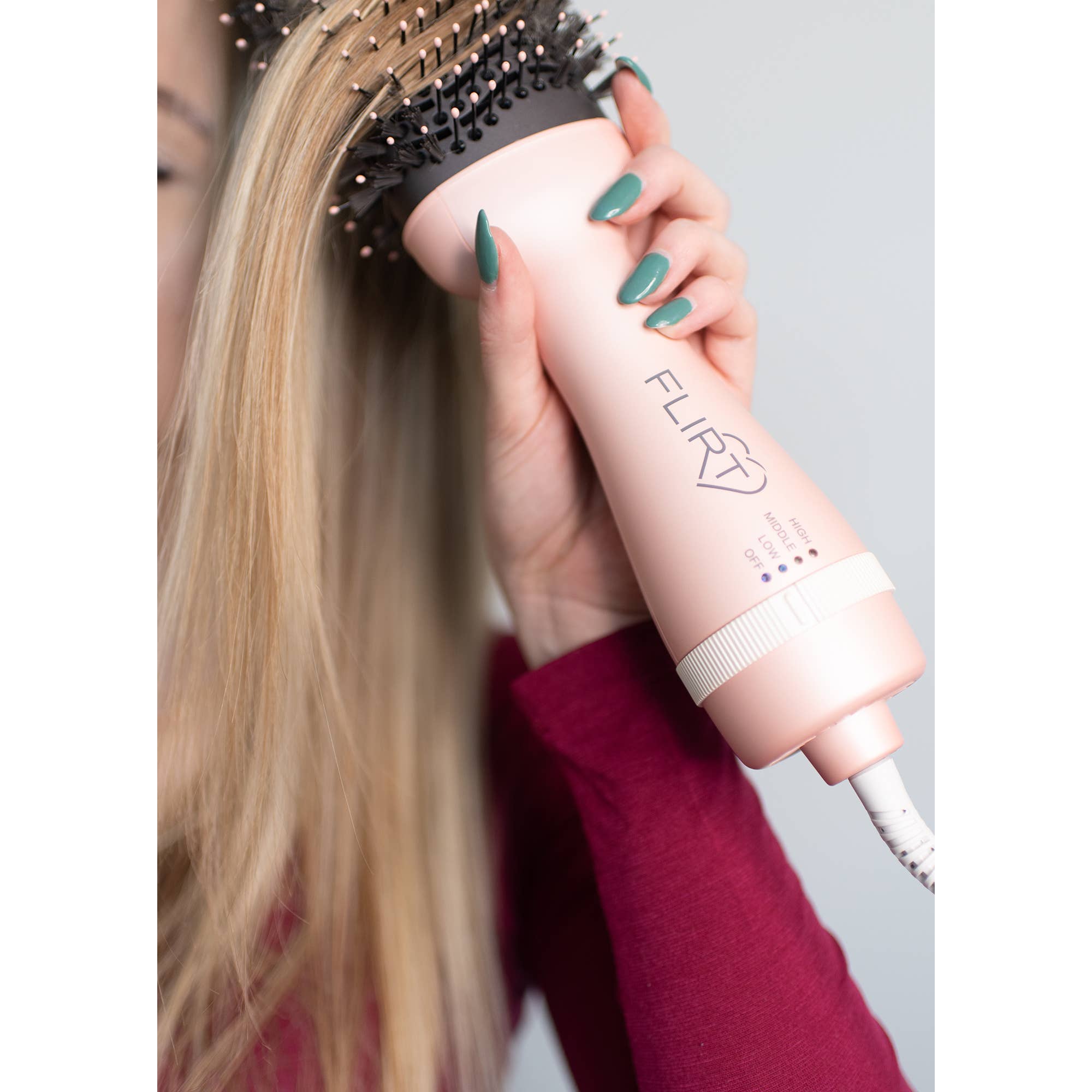 Flirt - Wholesale Hair Brush/Comb - Tease Blowout Brush - 3"9