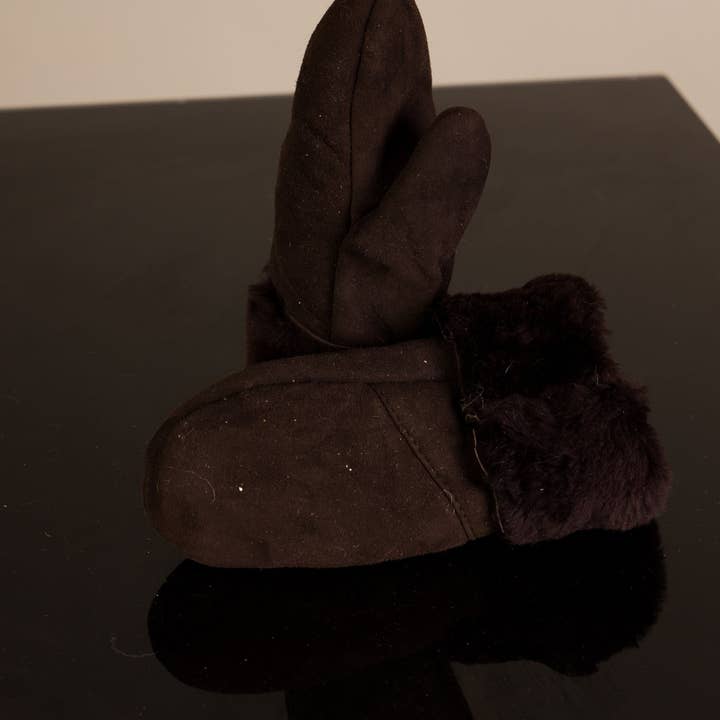 WeeSkins Holland - Wholesale Gloves - Women's - Woolen Mittens Size S to L WHILE STOCKS LAST1