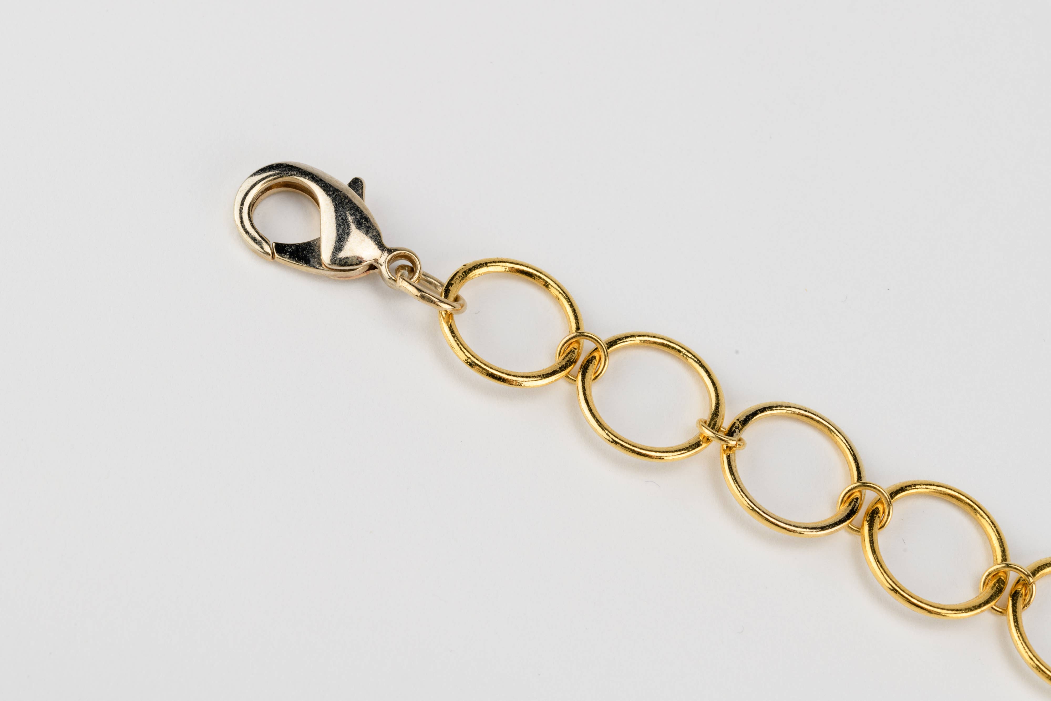 Pyla - Wholesale Hoop Earrings - Artemis3