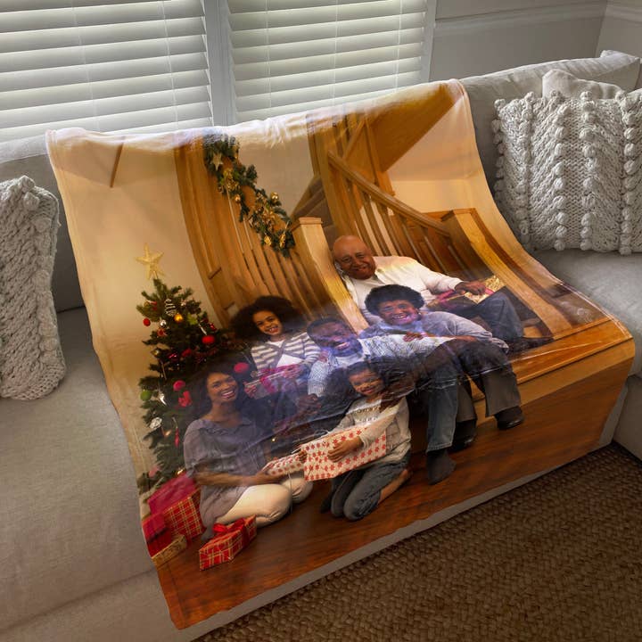 Monogramonline Inc. - Vendita all'ingrosso Plaid - Coperta <h2>personalizzata per collage di foto con design personalizzato | Coperta personalizzata con le tue immagini, <p><span style="color: #ff0000;"><strong>vendita a tempo limitato</strong></span></p>, coperta</h2> grande da 50 «x 60"7