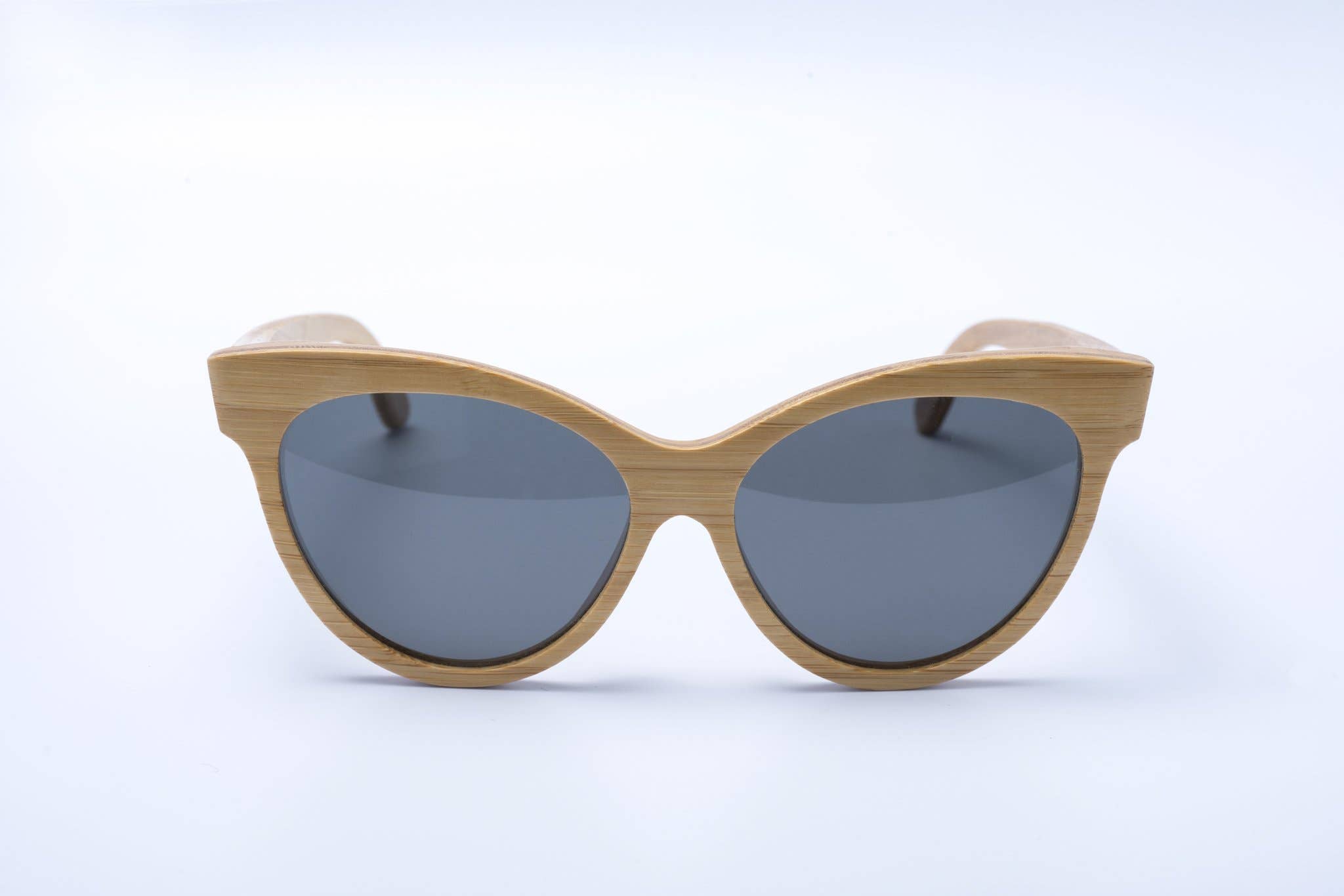 WearPanda - Wholesale Sunglasses - Unisex - Valencia Bamboo Sunglasses5