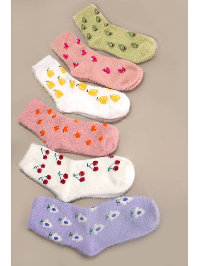JOSSLYN by wall to wall - Wholesale Socks - Women's - WARM CHINLON SOFT FLEECE FUZZY SOCKS | 40S020531