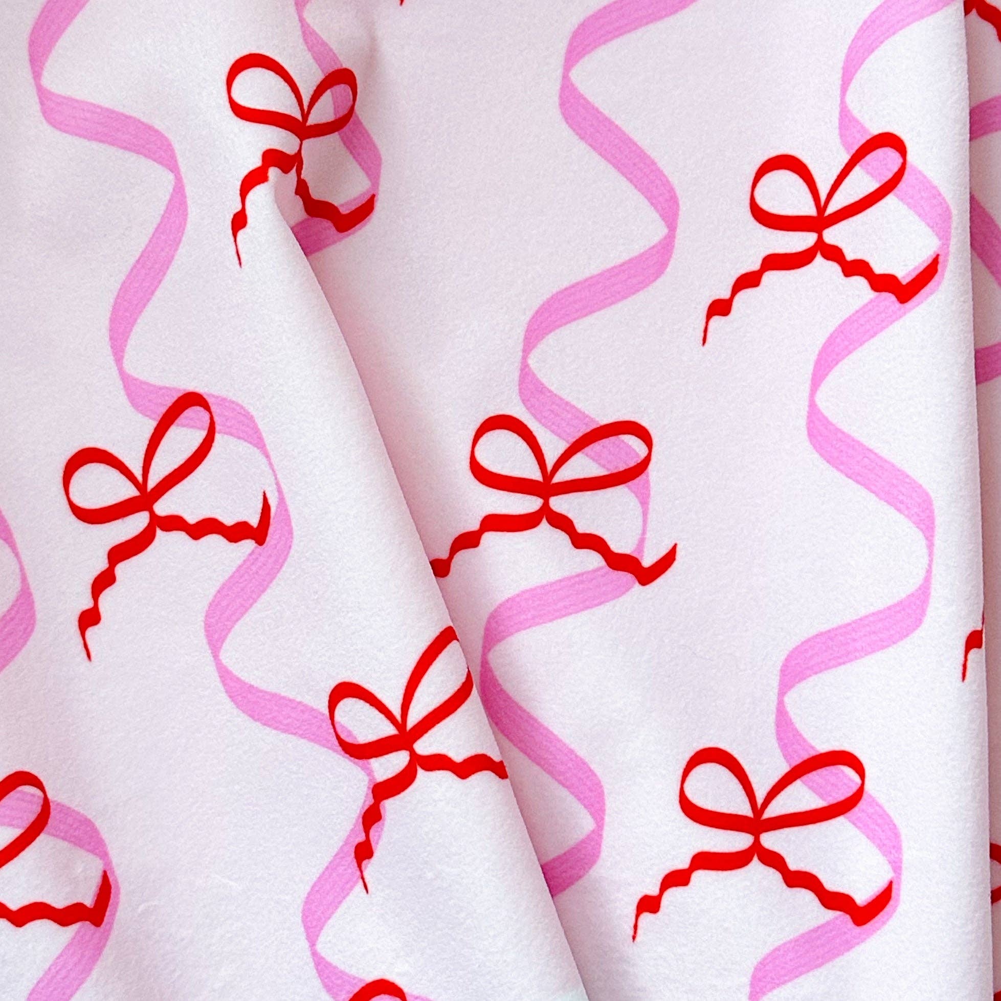 Sorbet Dreams – wholesale Fabric – ‘Mad about the Bows’ fabric with bows and ribbons in pink and red0