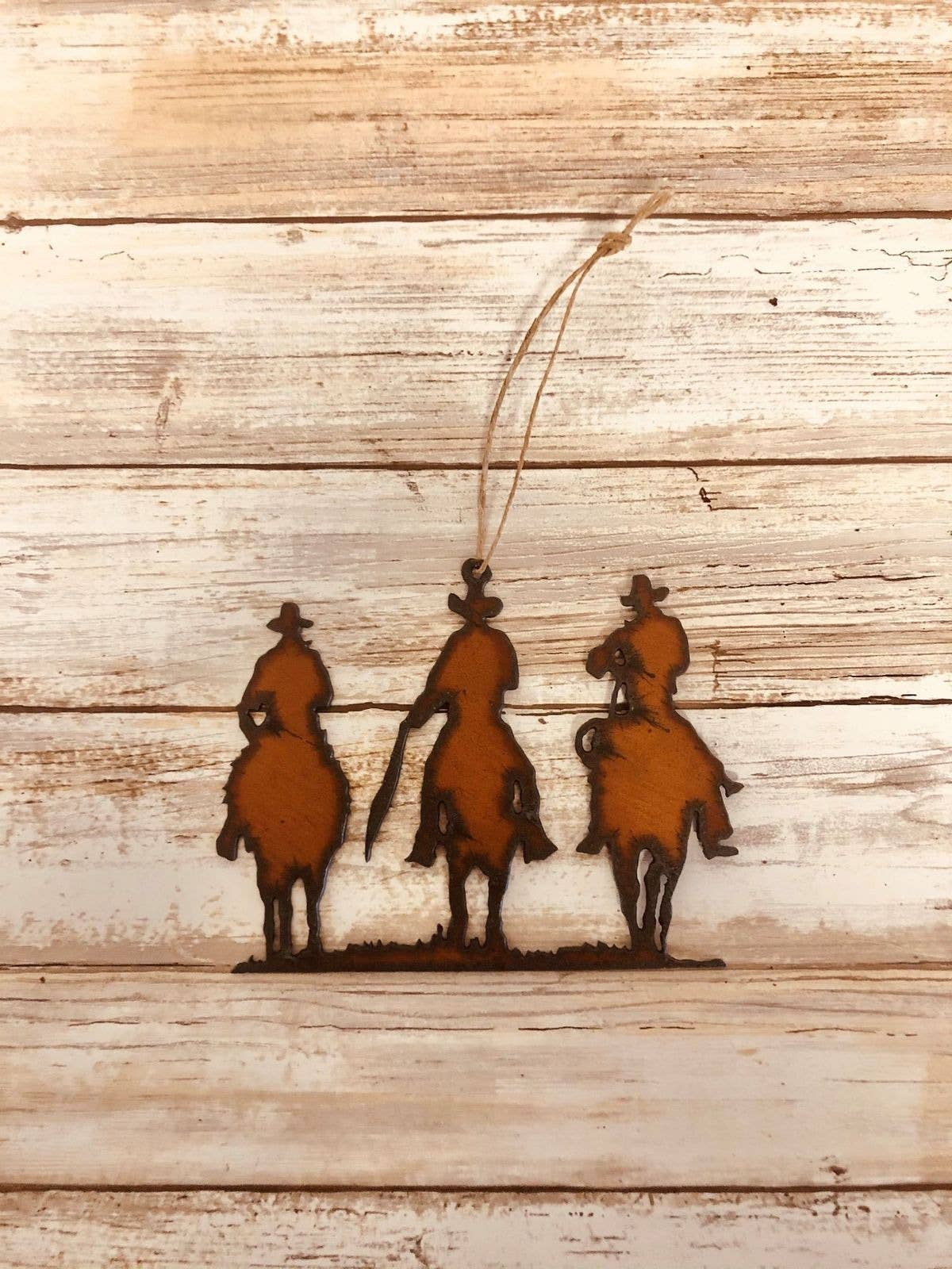 Universal Ironworks USA - Wholesale Ornament - Outlaws Cowboy's Western Rustic Ornament