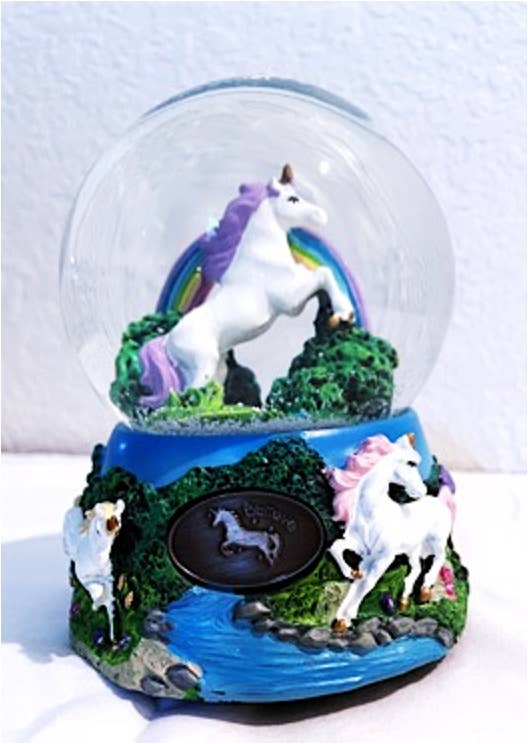 Wholesale custom music snow globe Available For Your Crafting