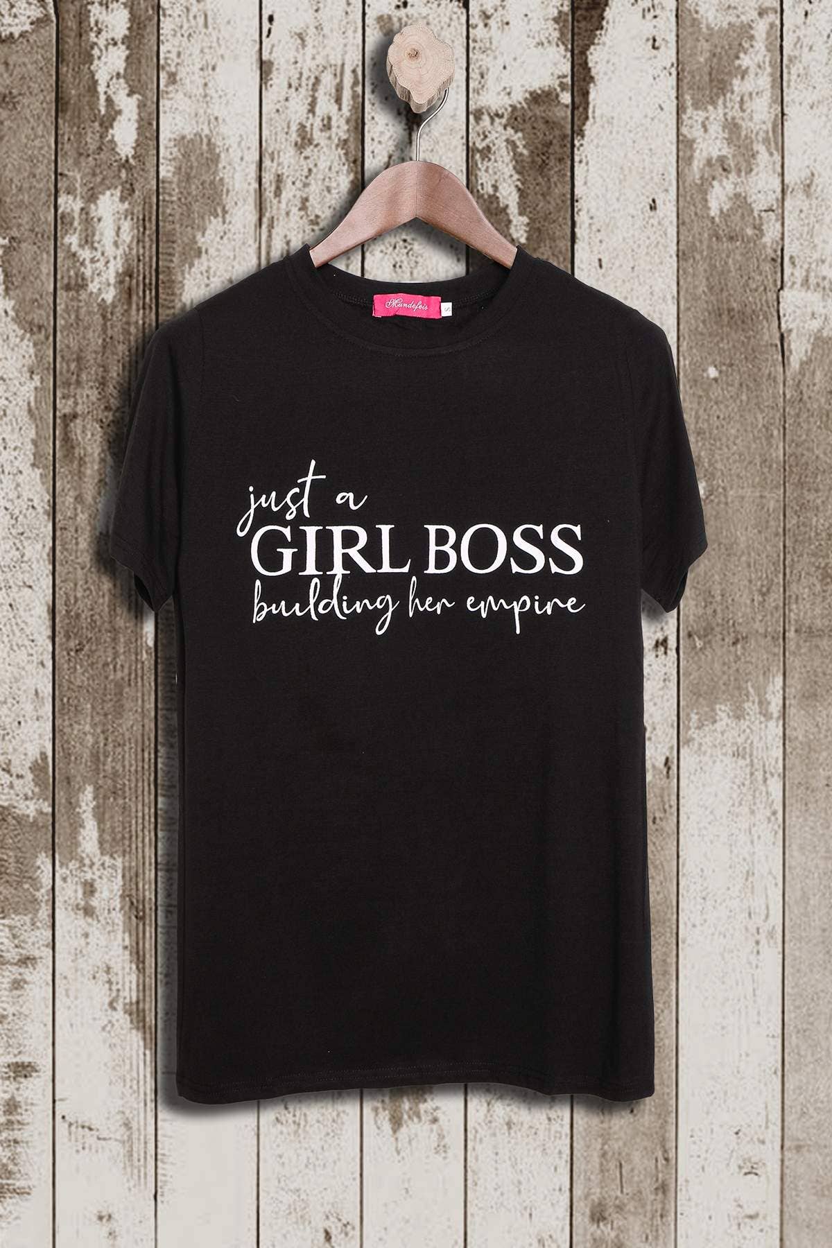 Queen Fashion - Wholesale Blouse - Women's - graphic t-shirt: empowerment for her8