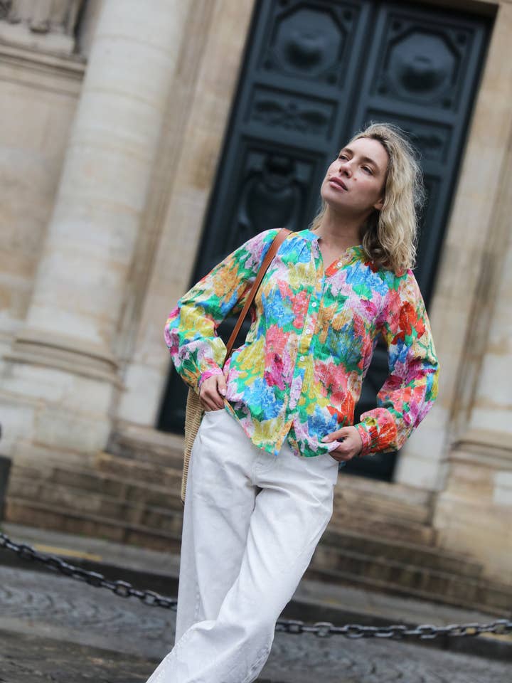 Frank & Dollys - Wholesale Button Down Shirt - Women's - Jardin Blouse13