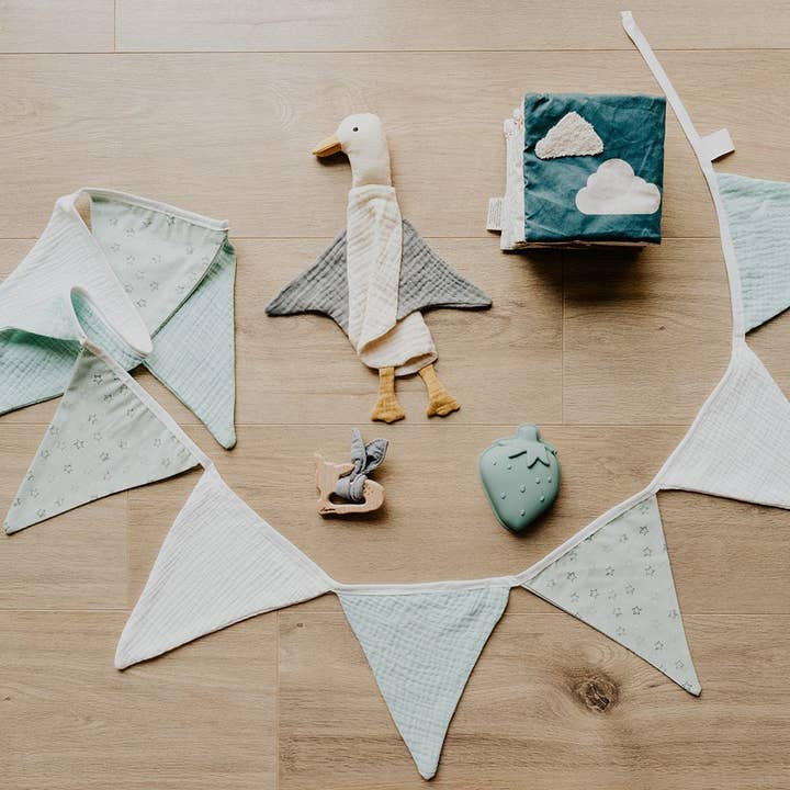 Green Mouse Bunting Garland for wholesale by LES PETITS SAUVAGES CO