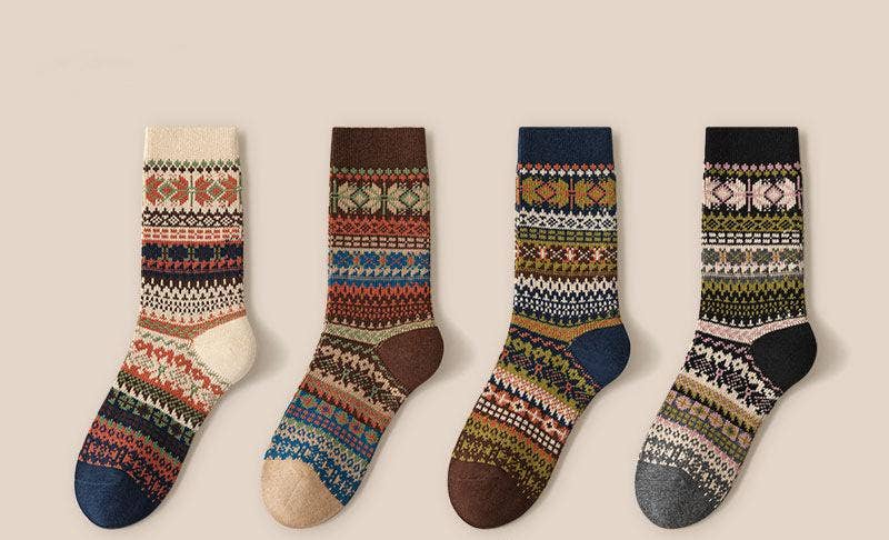 Tourtiwi – Großhandel Socken – Damen – Mid-Tube-Socken für Damen im Retro-Stil ohne Knochen für Herbst und Winter7