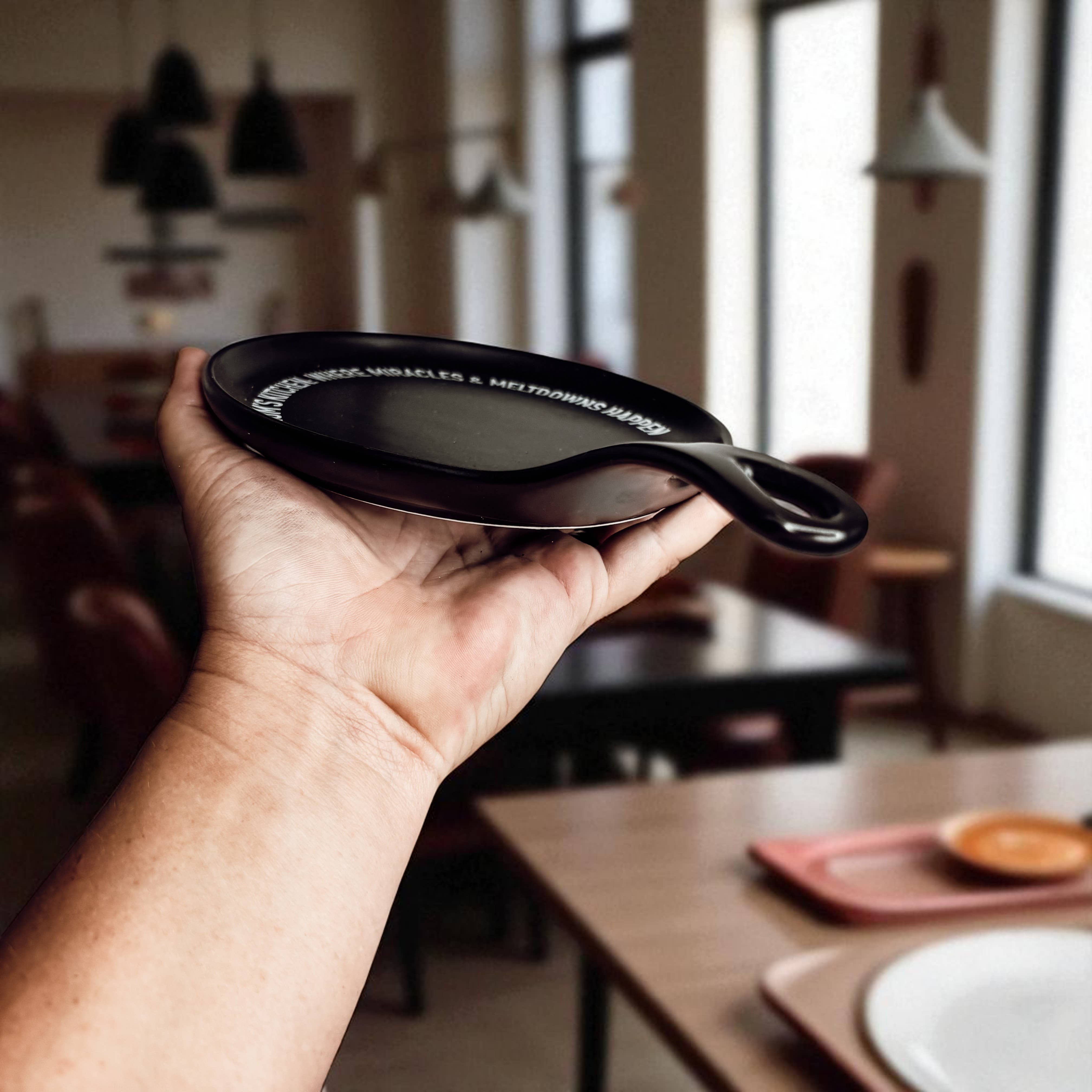 Gia Roma - Vendita all'ingrosso Poggiamestolo - Decorazione da cucina, set di poggia cucchiai in ceramica fatto a mano con cucchiaio in legno55