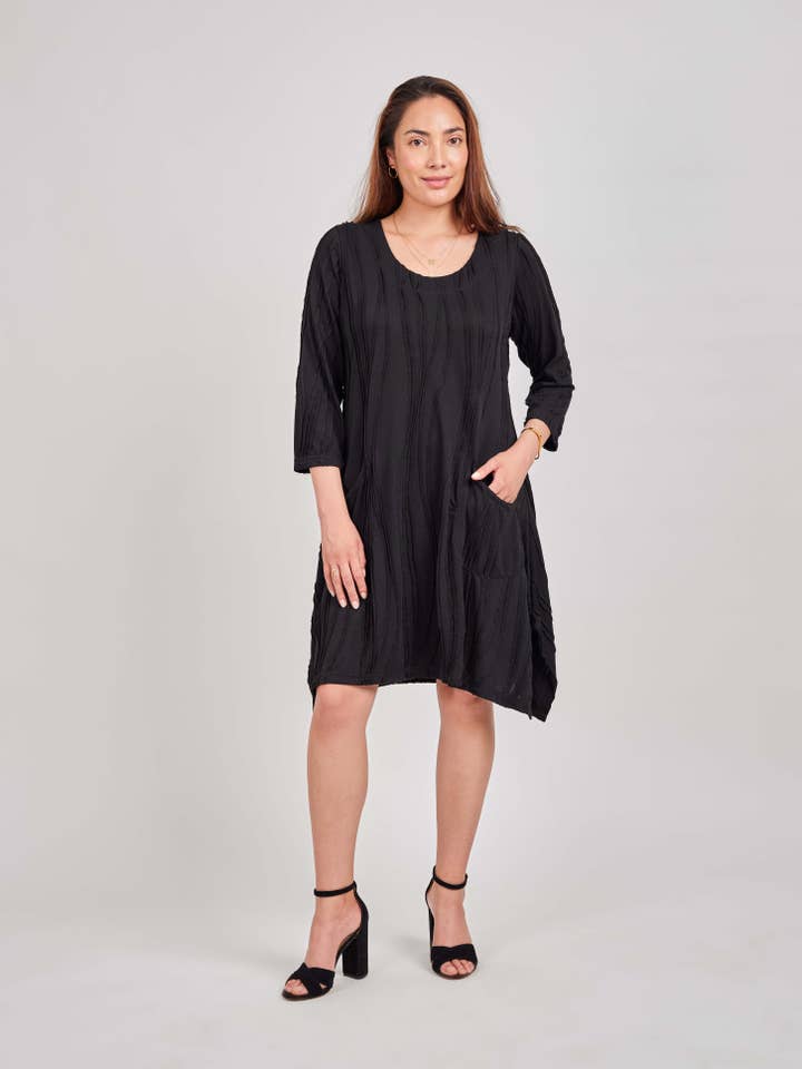 Robe d'automne Stitch. VICTOIRE 611 pour la vente par Windhorse Trading Inc