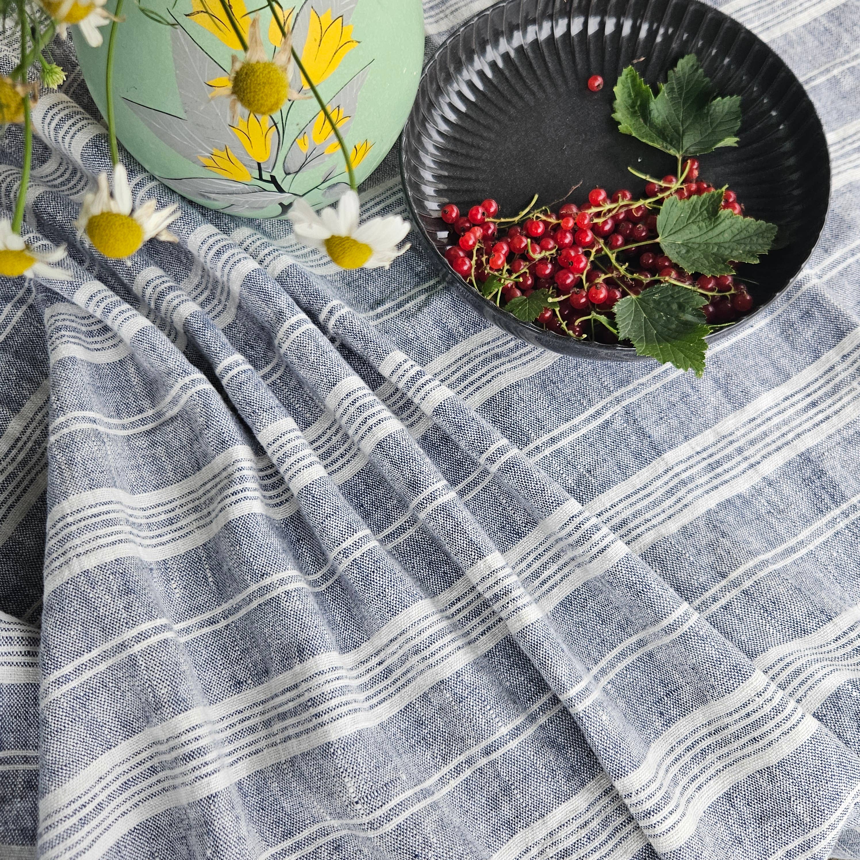 NorraVilla – wholesale Tablecloth – Linen Tablecloth Cottage Ticking navy blue stripe NorraVilla4