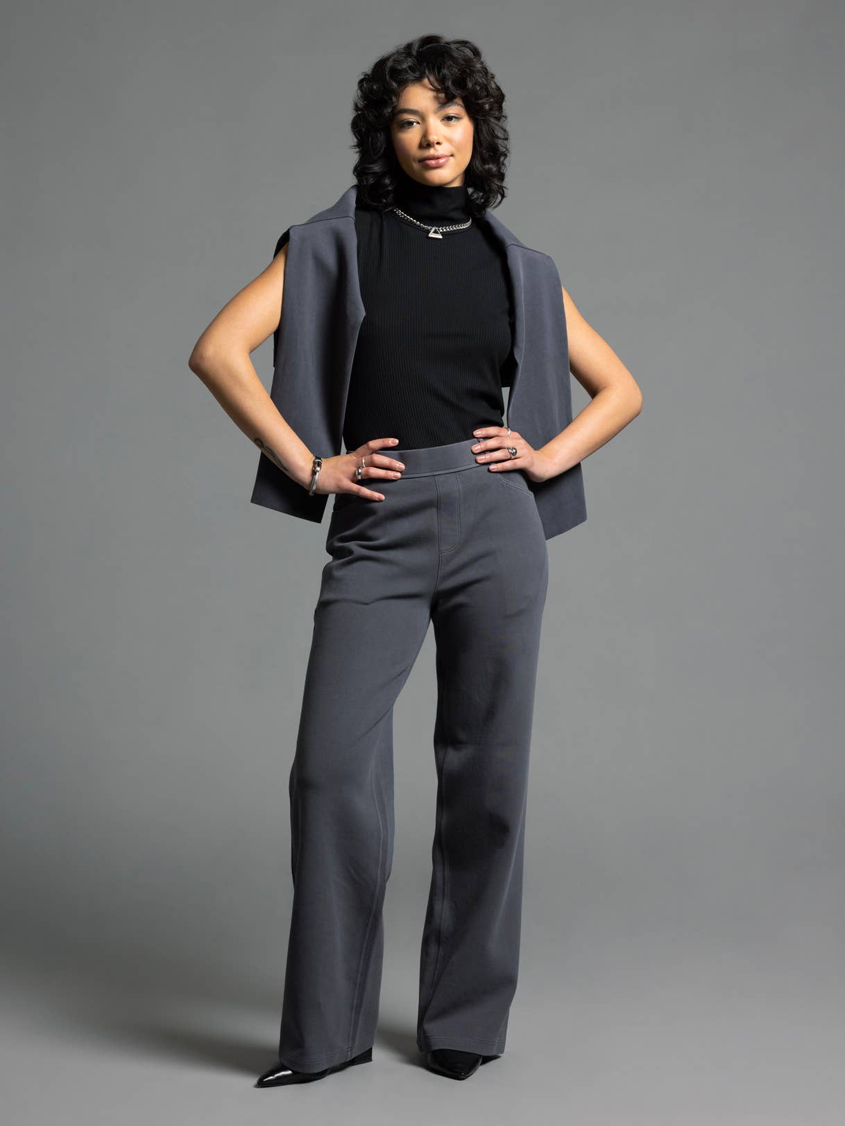 Weekend Los Angeles - Wholesale Pants - Women's - Elastic Waistband Relaxed Pants - GENEVIEVE PANTS3
