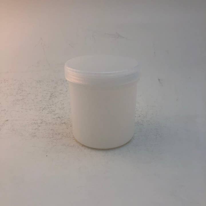 #9021 - 240ML - PLASTIC JAR W/LID (12 PCS) for wholesale by WHOLESALEBEAUTYLA