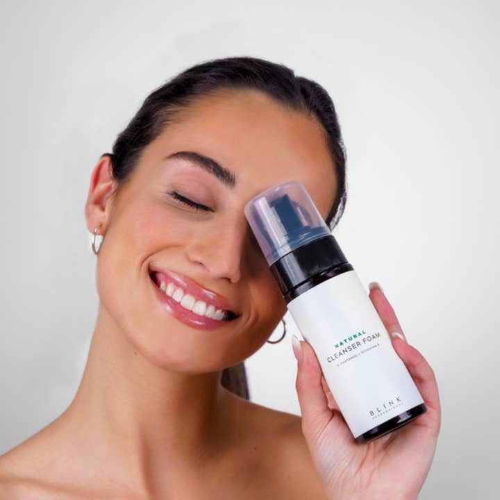 Natural Cleanser Foam for wholesale by Blink Professional