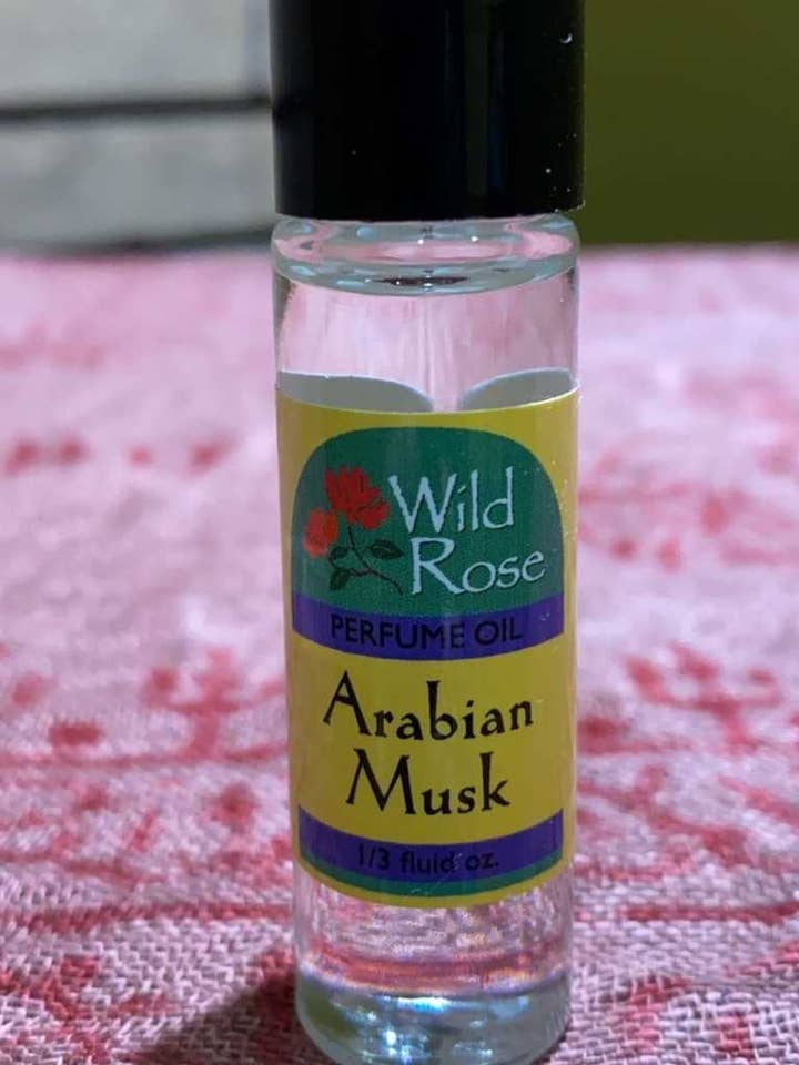 Huile corporelle Roll-On Arabian Musk pour la vente par Katmandu Trading Co.