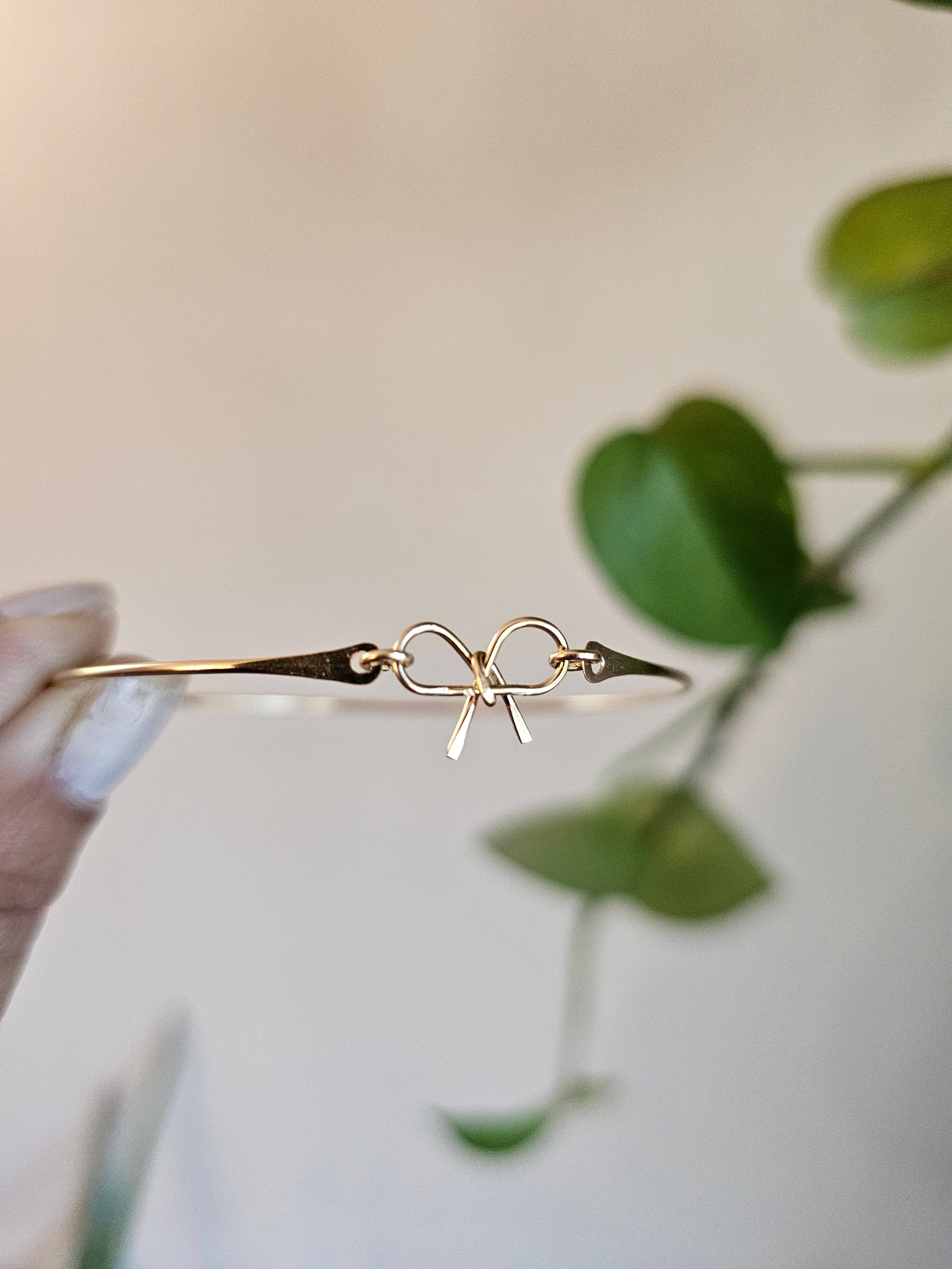 Half Moon Jewelry Designs - Wholesale Individual Charm/Pendant - Bow connector for permanent jewelry, GF or SS4