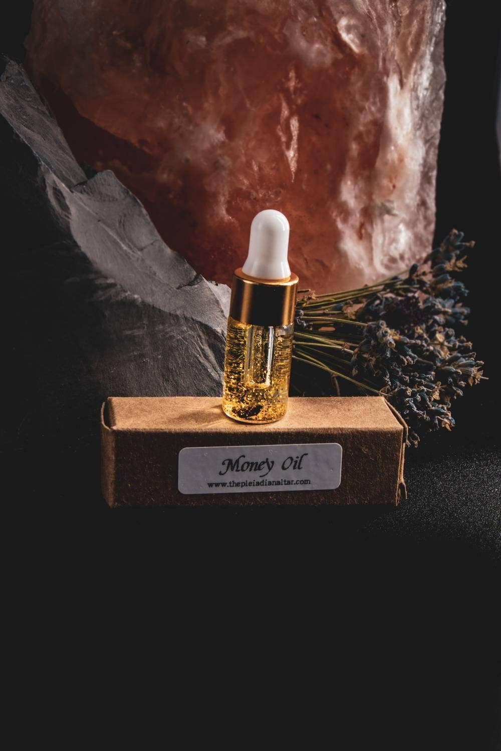 The Pleiadian Altar - Wholesale Essential Oil - Money Intention Oil3