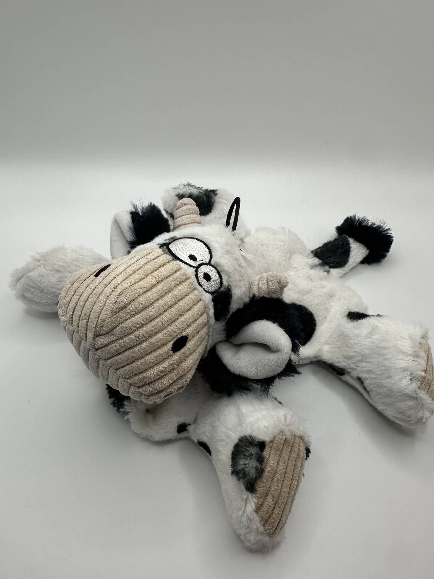 STEELDOG USA LLC - Wholesale Pet Plush Toy - Dog - Barnyard Buddy Cow2