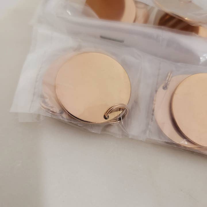 SoulfulMemory – wholesale Craft supplies – Wholesale laser engraving Round shape Metal Blanks