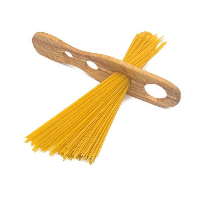 Bearthy - Wholesale Kitchen Tool/Gadget - Olive Wood Spaghetti Pasta Measurer with 4 Serving Portions