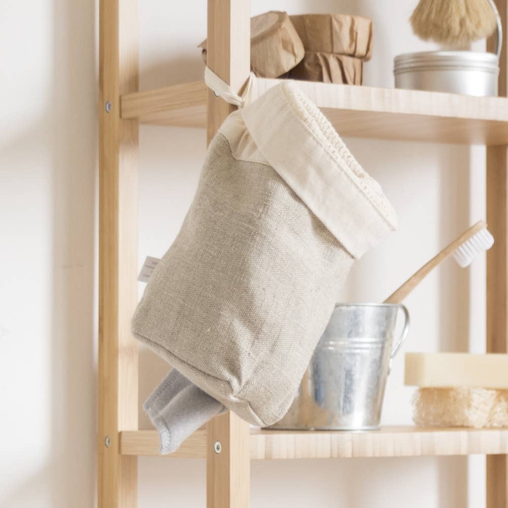 ManaMani - Wholesale Makeup Remover - Makeup remover kit | Patented10