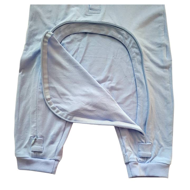 Barboteuse bébé à manches longues en tissu de bambou Ez-on BabeEz™ pour la vente par EZ-On BaBeez