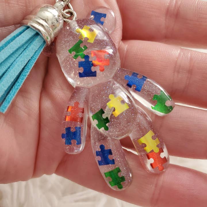 Tots And Tumblers Art – wholesale Keychain – Women's – Autism Awareness Resin Bear Keychain1