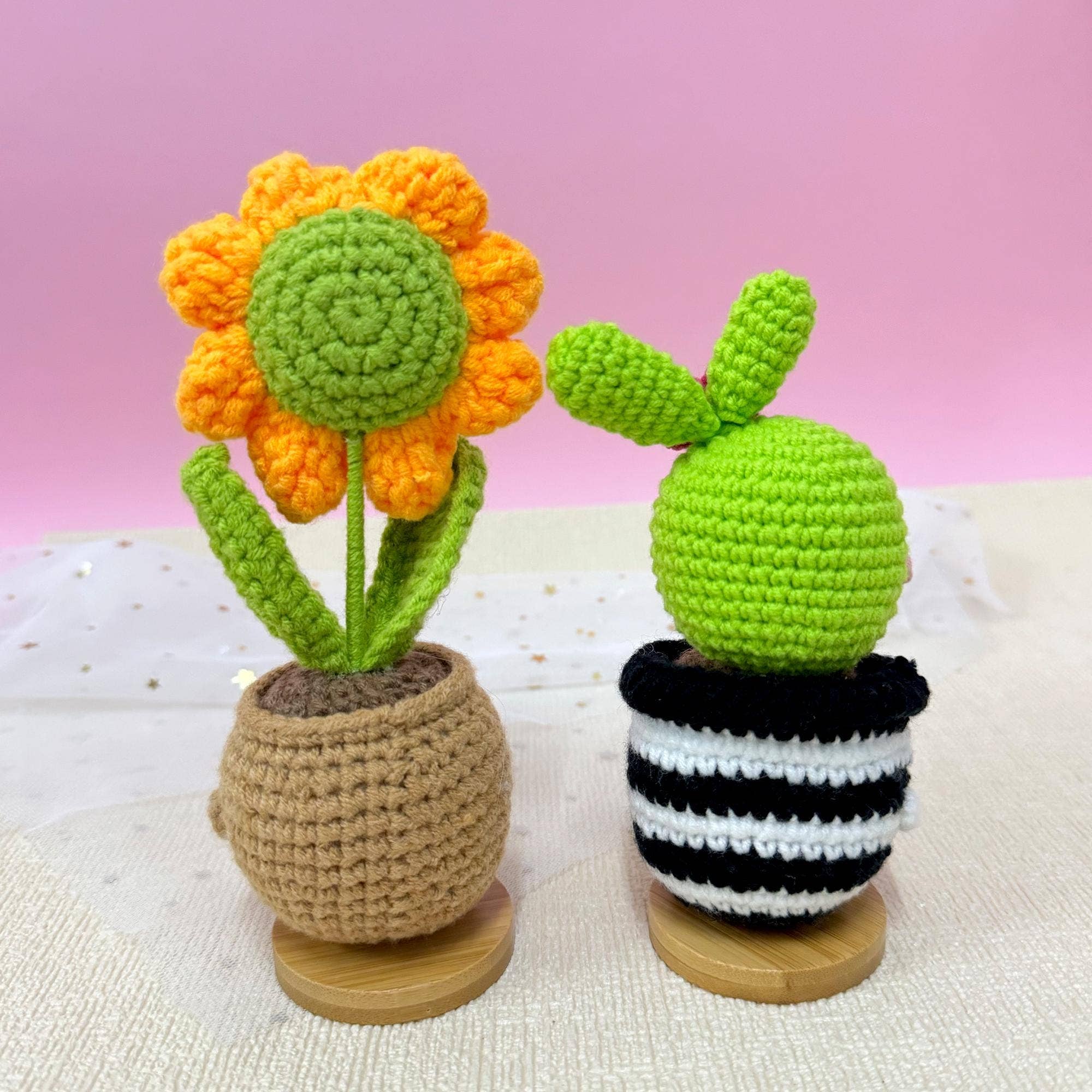 TOMOPOD LLC – wholesale Stuffed/plush toy – Kids & baby – Handmade Crochet Cactus/Sunflower Plants, Emotional Plant6