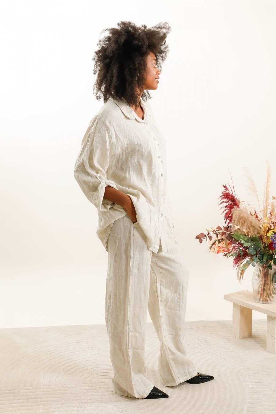 la maison des fibres naturelles – Engroshandel Skjorte med buttondown – til kvinder – Stor skjorte med lige snit i store størrelser 20090 100% hør5