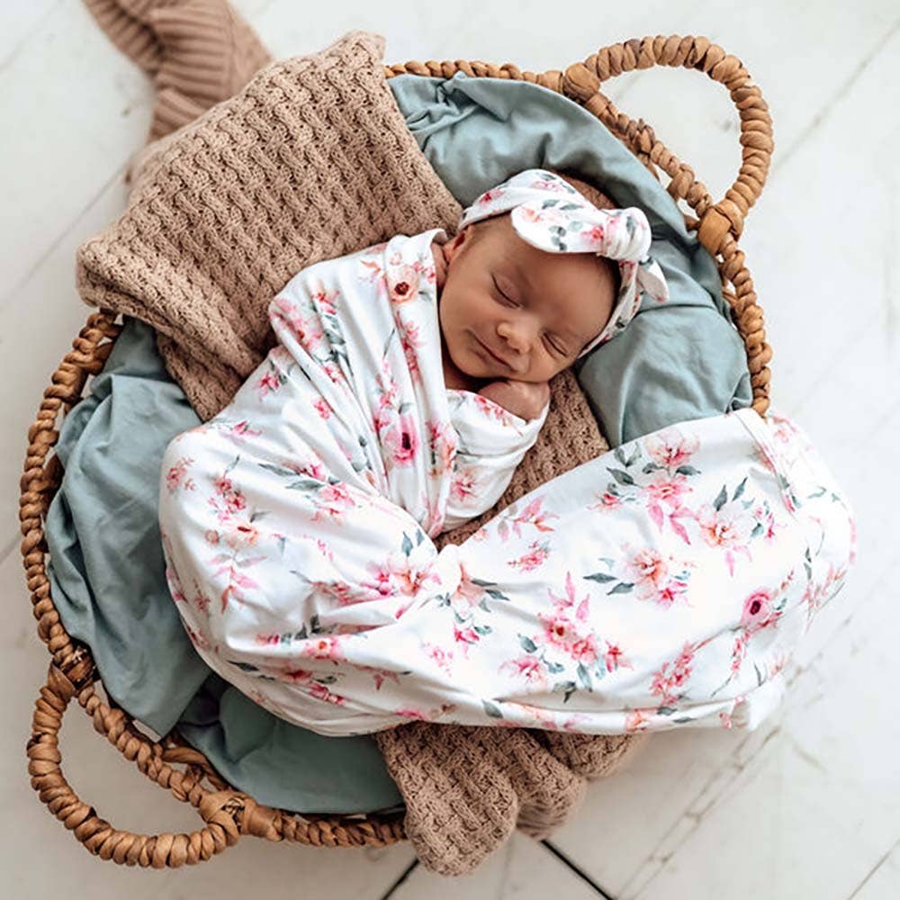 Snuggle Hunny – Conjunto de Swaddle - Bebé por atacado – Conjunto Camille Jersey Biológico Wrap & Topknot6