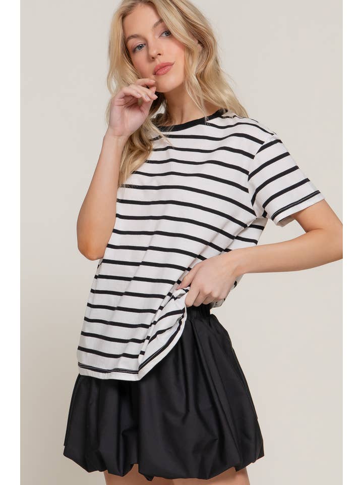 Active Basic | Active USA - Wholesale Knit Top - Women's - Short Sleeve Crew Neck Y/D Stripe Oversize T-Shirt
