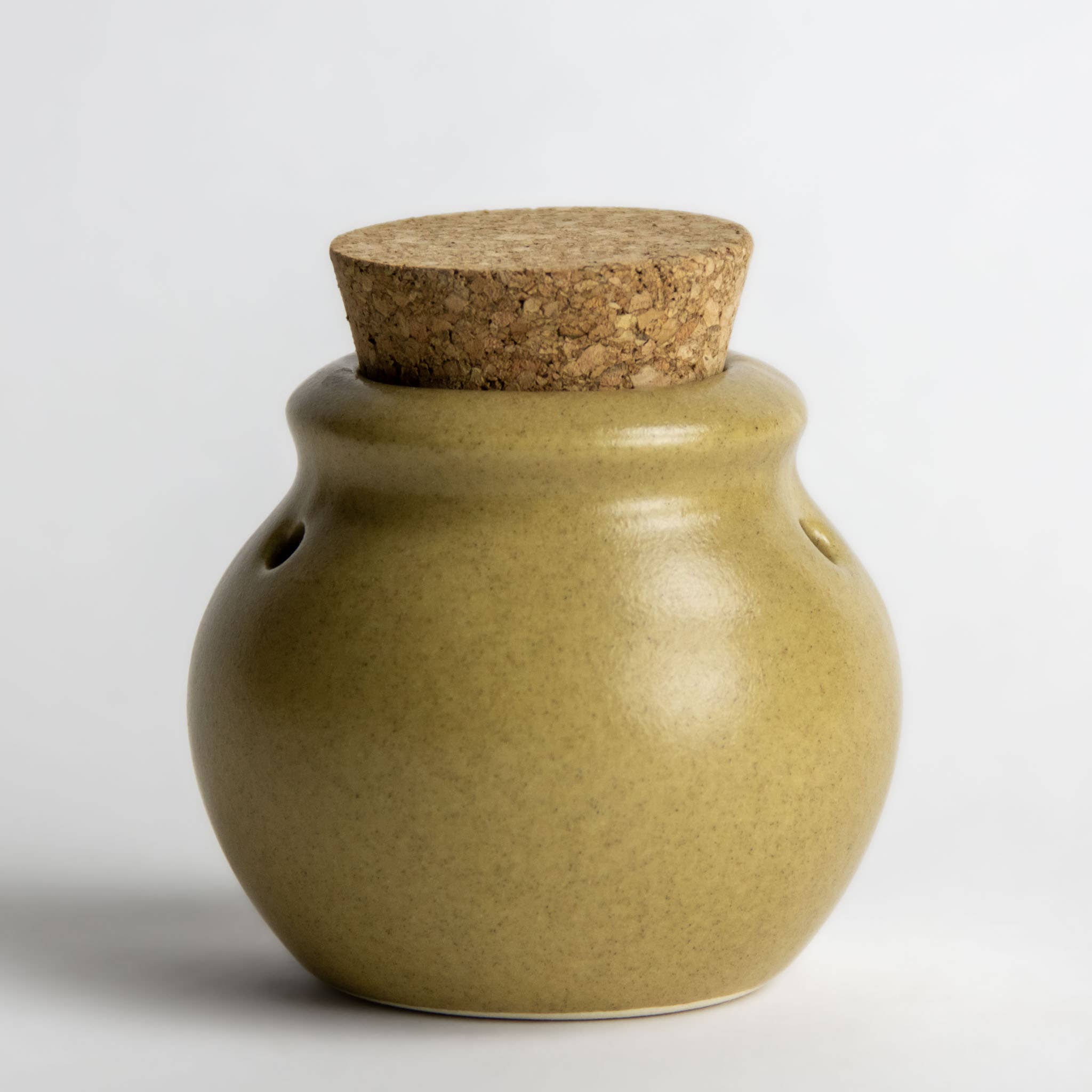 Emerson Creek Pottery – wholesale Jar – Garlic Keeper / Storage Jar6