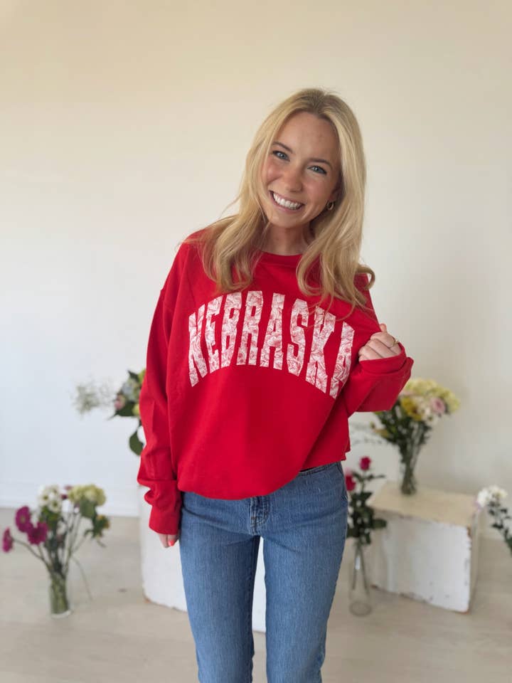 RED FLORAL NEBRASKA APPLIQUE - RED CREW for wholesale by h.flynn