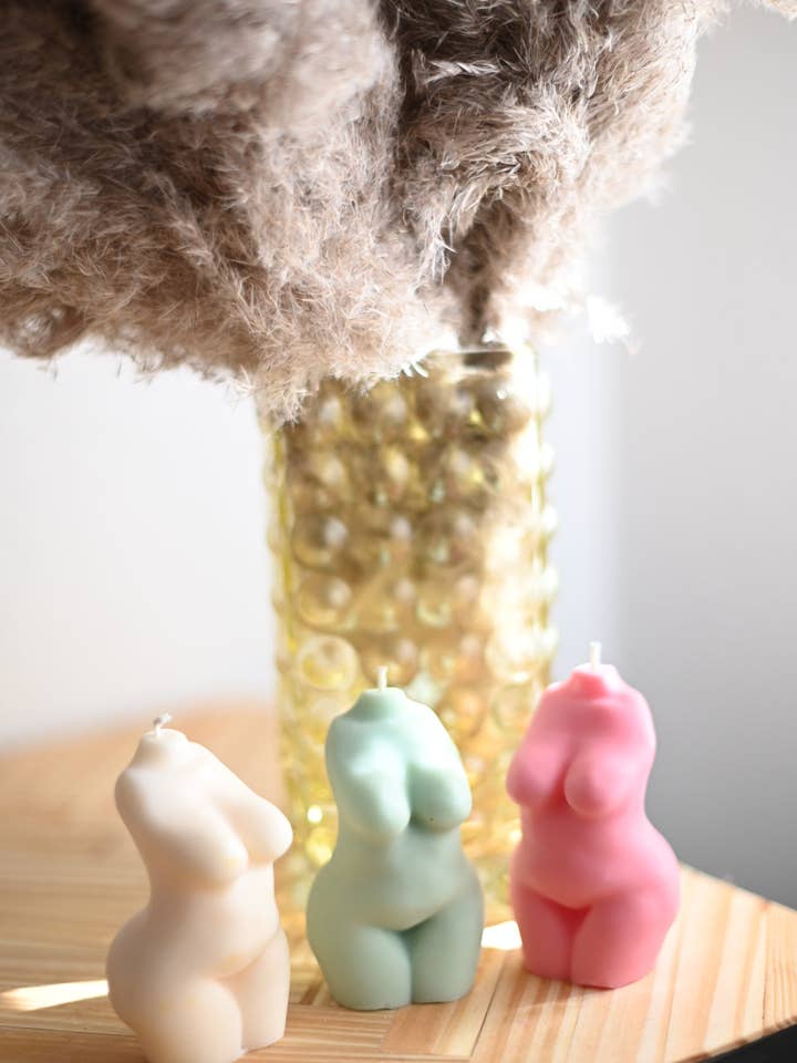 Collezione Goddess Candle per la vendita all'ingrosso da parte di Decor Ate Me Studios - Home & Candles