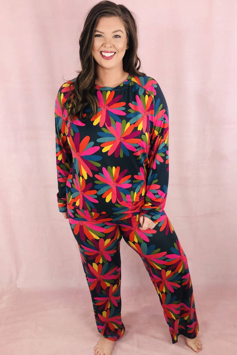 Lovesoft - Wholesale Lounge Set - Women's - Green Plus Size Printed Long Sleeve and Pants Lounge Set7