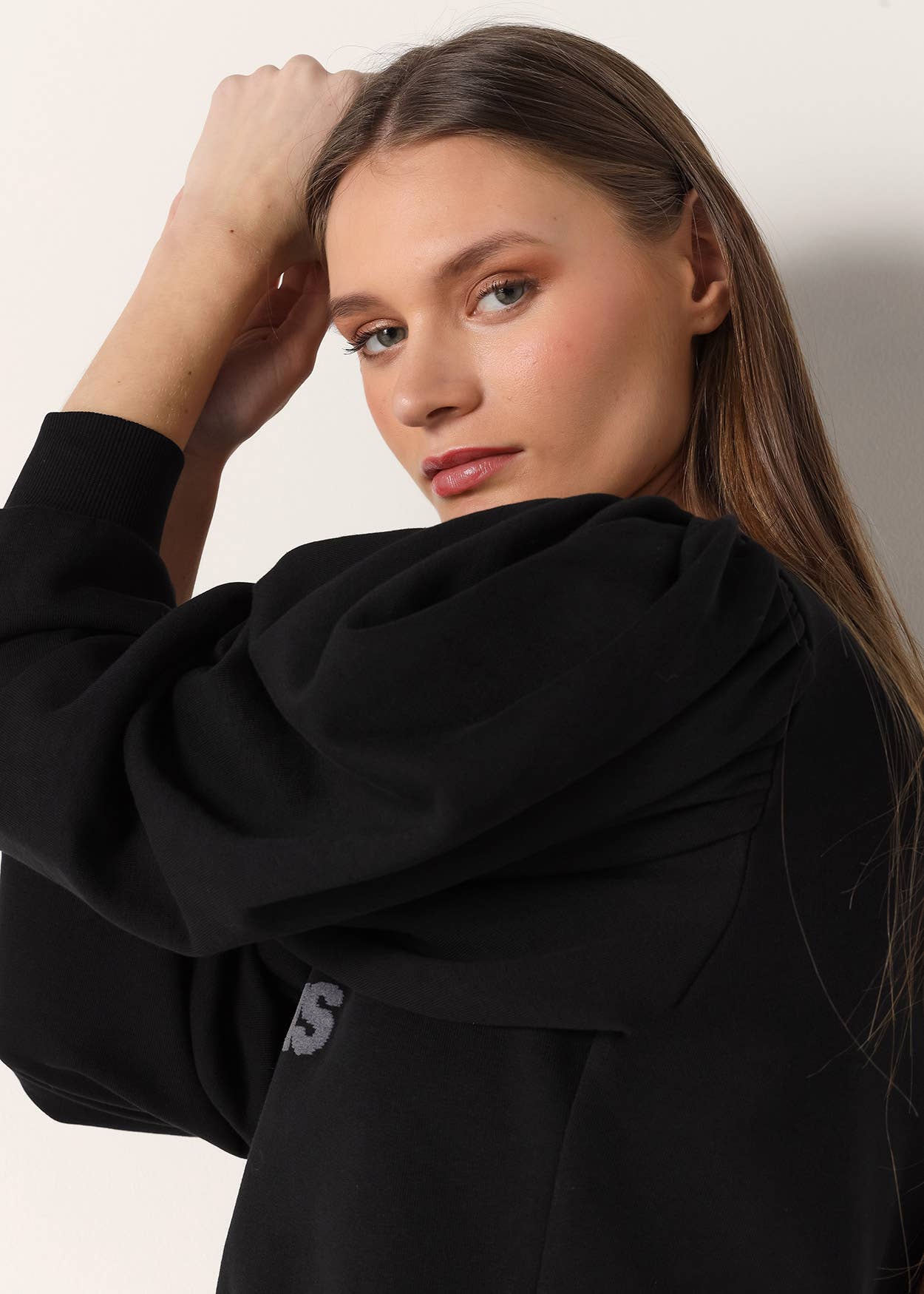 Noir LOIS JEANS - Sweat-shirt graphique Rokera à manches Farol en vente sur Faire2