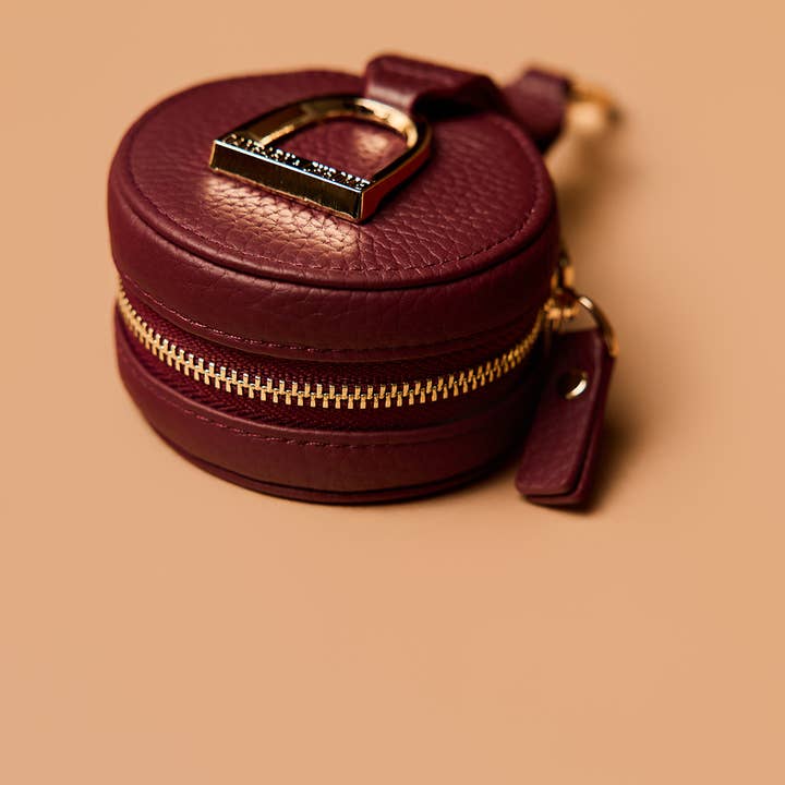 Oakbark & Chrome - Wholesale Coin Purse - Unisex - Stirrup Accessory Keeper in Cabernet4