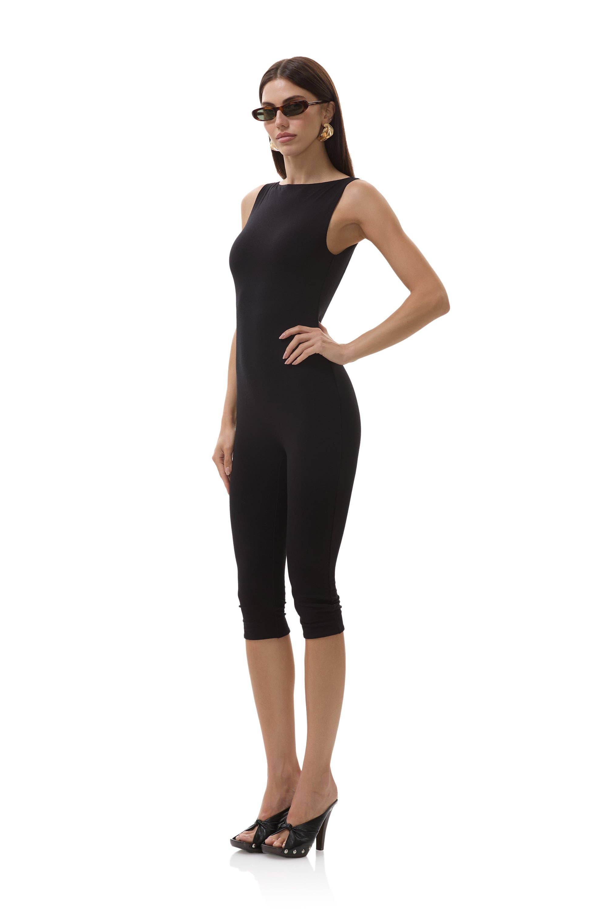 Noir Tahlia Capri Kattdräkt - Svart för wholesale på Faire2