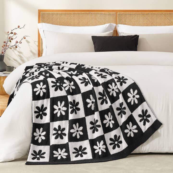 DreamValley - Wholesale Throw Blanket - SS Checkered Floral Throw Blanket Reversible Knitted Throw17