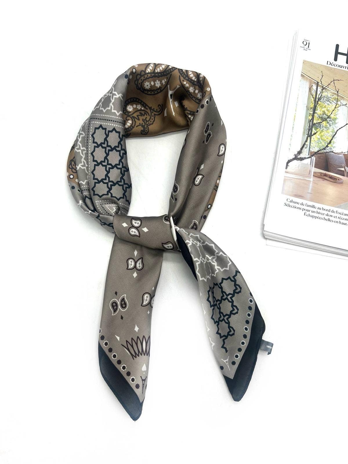 LINETA - Wholesale Scarf - Women's - D-358 Scarf touch silk 70x701