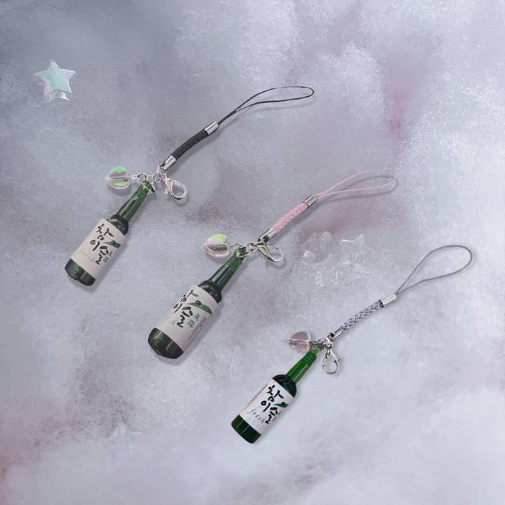 SOJU HJERTE TELEFONCHARMS for engroshandel hos Usagi x Usagi, LLC