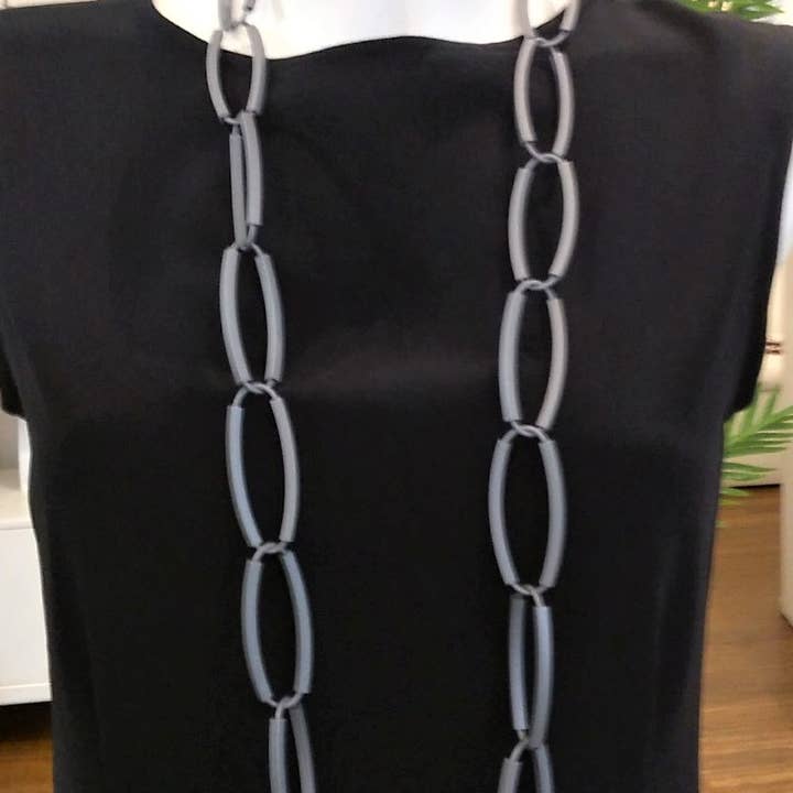 Cate Slim pour la vente par Rosalba Galati SRL