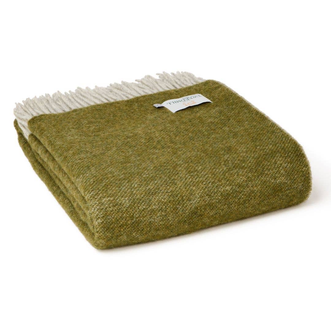 Tweedmill Textiles - Wholesale Throw Blanket - Dartmoor Reversible Pure New Wool Throw 3